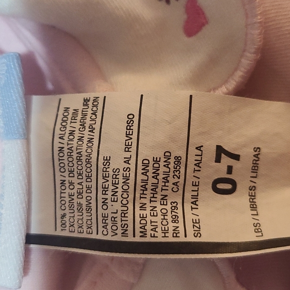 Bundle Of 2 preemie Baby Girl Clothes. - Picture 7 of 10